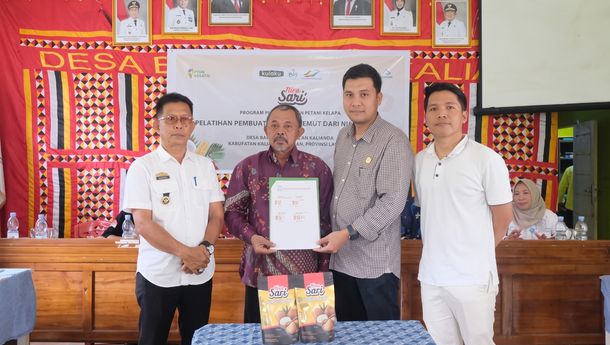 Pengrajin Gula Semut Binaan PTPN I (Persero) Regional 7 Raih "Local Heroes"