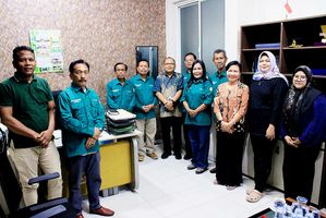  Kasi Penkum Kejati Sumut Rizaldi menerima kunjungan silaturahmi pengurus Fordimka di kantornya