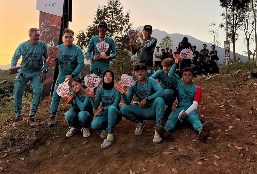 Tampil di BIG Downhill 2026, YTI Racing Team Panen Podium di Banyuwangi