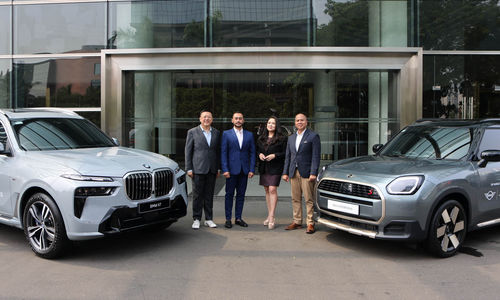 BMW Dukung Art Jakarta 2026 - Panji 3.jpg