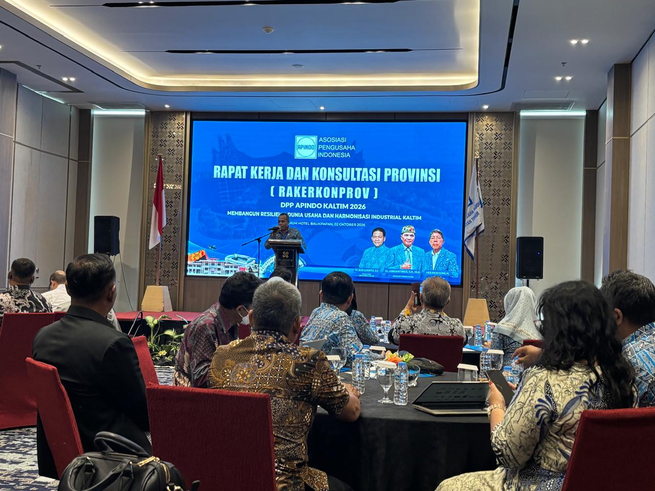 Ketua Panitia Rakerprov Apindo Kaltim tahun2026, Steven John pada Jumat 2 Oktober 2026