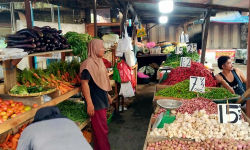 Aktivitas pedagang pasar tradisional di Tanjungmorawa, Deliserdang