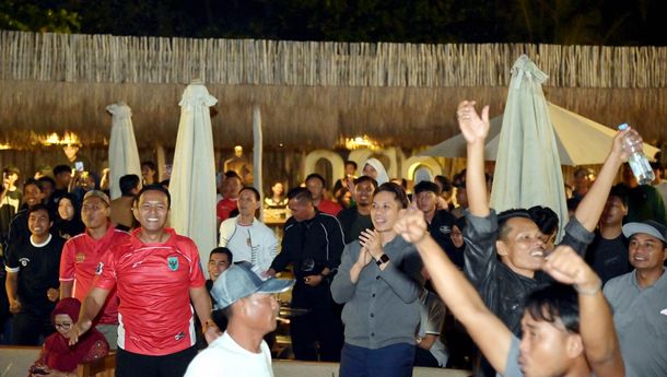 Indonesia Juara FIFA ASEAN Cup 2026, Bupati Egi dan Warga Larut dalam Euforia
