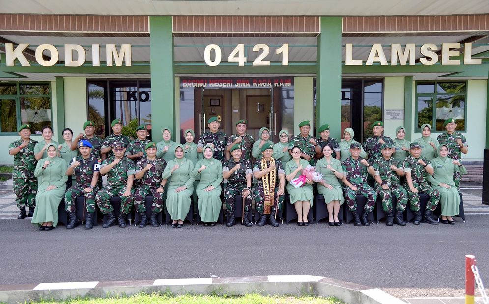Kawal Program Pemerintah, Danrem 043Gatam Minta Prajurit Kenali Potensi Lamsel.jpeg