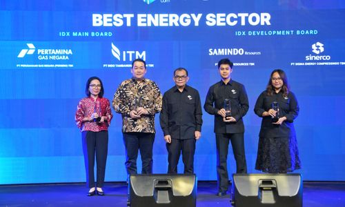 PGN meraih penghargaan Best Energy Sector – IDX Main Board dalam ajang EmitenNews Capital Market Excellence Awards 2026