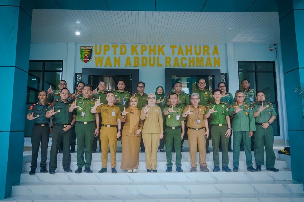 Wagub Jihan Dorong Pengelolaan Hutan Lampung yang Lestari dan Berkelanjutan.jpeg