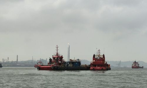 KAPAL TANKER.jpg