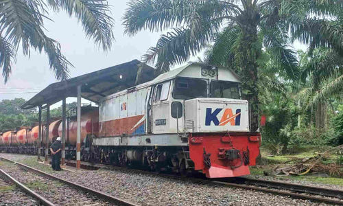 KAI Logistik Catat Volume Pra-Purna Angkutan CPO Sekitar 62 Ribu Ton, Perkuat Integrasi Rantai Pasok Komoditas Strategis.jpg