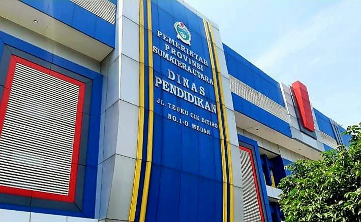Dinas Pendidikan Provinsi Sumatera Utara menerapkan PJJ mulai 16–21 Oktober 2026 menyusul kabut asap akibat karhutla