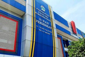 Dinas Pendidikan Provinsi Sumatera Utara menerapkan PJJ mulai 16–21 Oktober 2026 menyusul kabut asap akibat karhutla