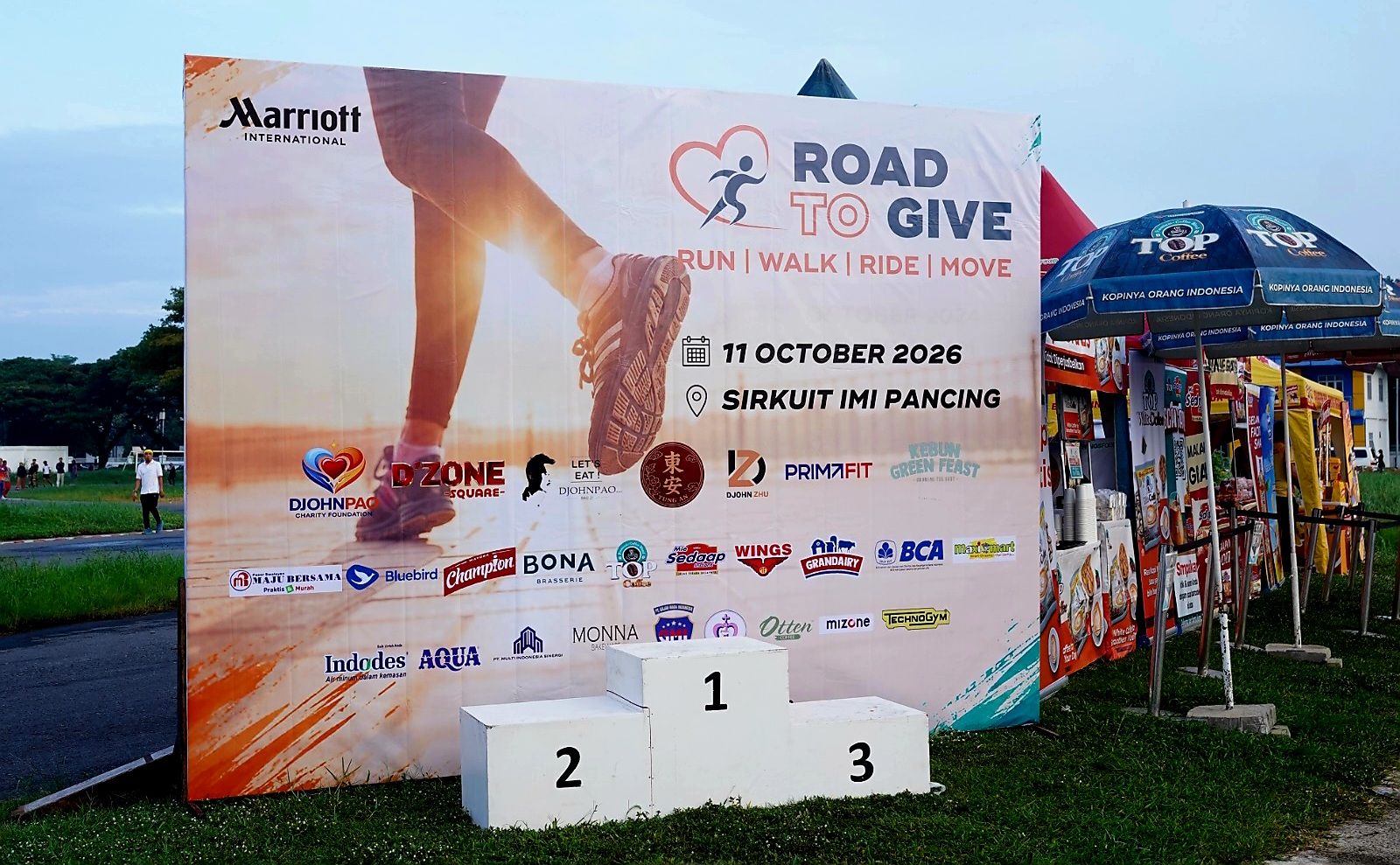 JW Marriott Hotel Medan dan Four Points by Sheraton Medan menggelar Run to Give 2026