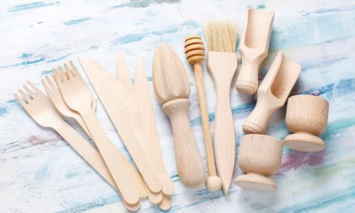 Menjual Peralatan Makan yang Ramah Lingkungan