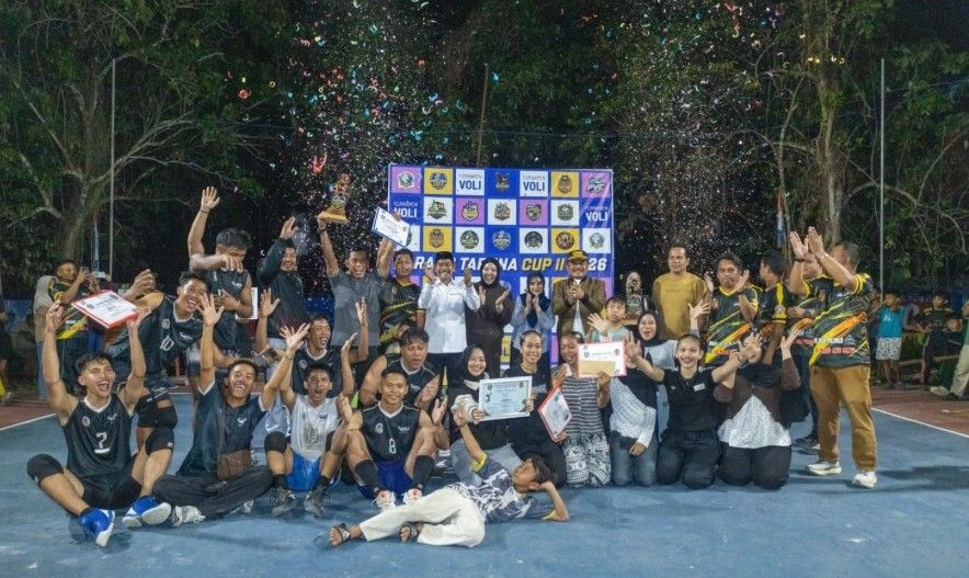 Tutup Turnamen Bola Voli Karang Taruna Cup II, Wabup PPU Tekankan Persatuan 
