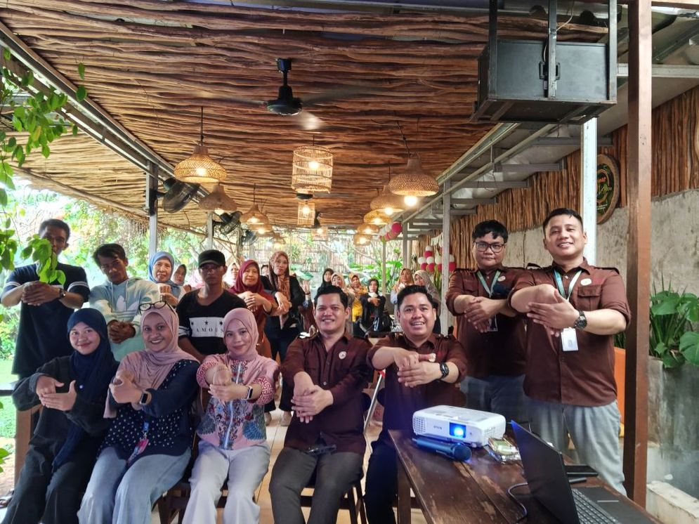 Warna Sriwijaya menyelenggarakan Sosialisasi Pengajuan Perubahan Desil dan Penyuluhan Hukum tentang Kekerasan dalam Rumah Tangga